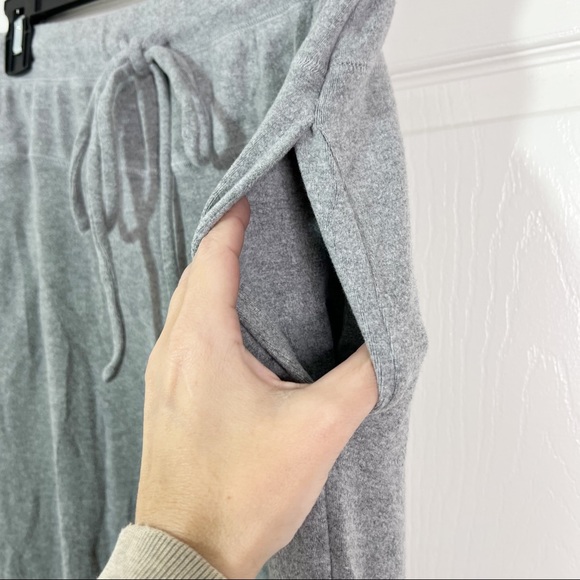 Hello Nite! Luxe Heather Grey Jogger Lounge Pants 
Size S - Picture 4 of 6